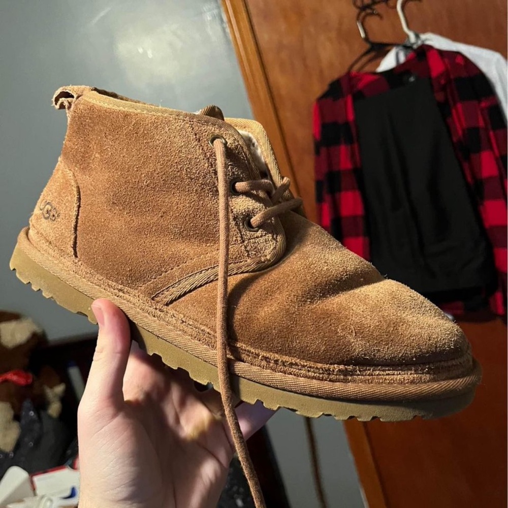 UGGS Men’s size 8